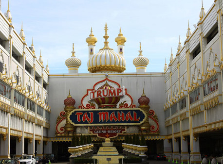 trump_taj_mahal
