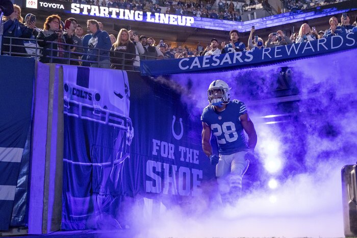 Indianapolis Colts Caesars Entertainment Sports Betting Deal